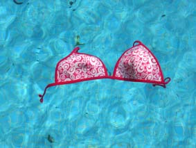 Flytande bikini
