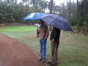 V&auml;dret kunde varit b&auml;ttre p&aring; golft&auml;vlingen...